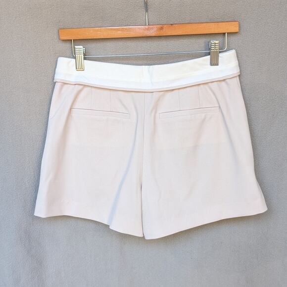NWT Babaton Bureau Matte Pearl Mid-rise Wool Twill Pleated Mini Shorts, size 2 - Picture 2 of 7